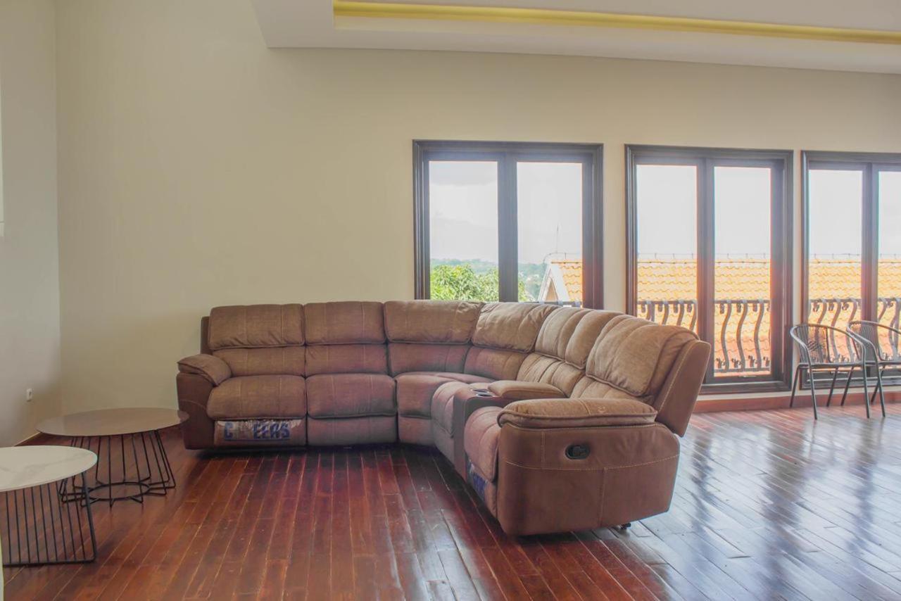 Villa Dago Pakar Bandung Extérieur photo